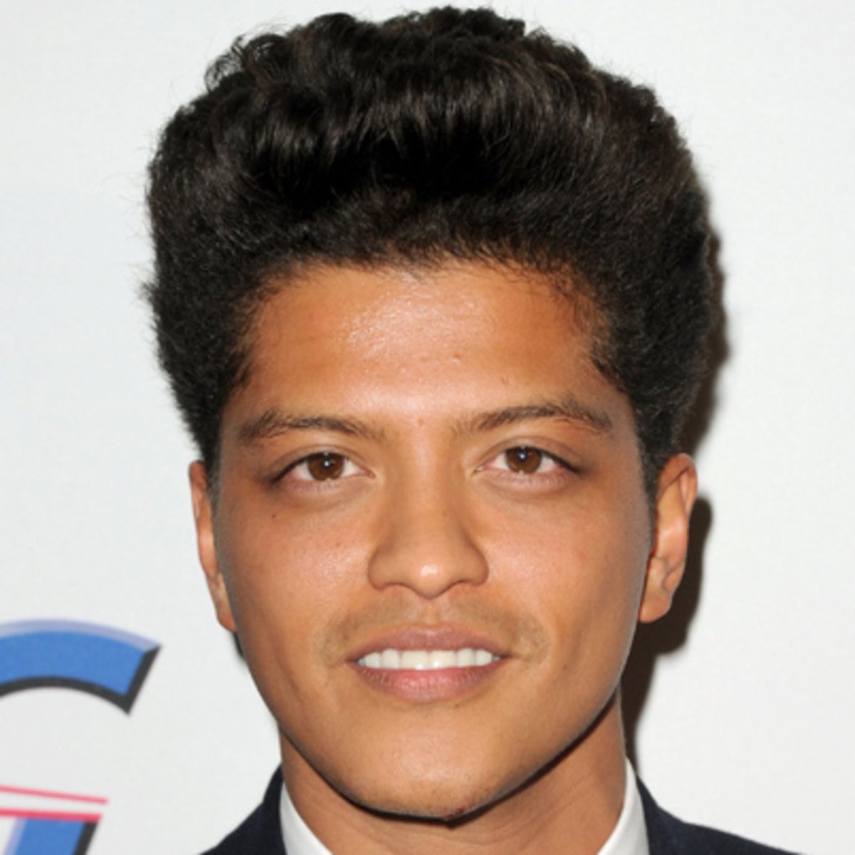 THIS is ethnically ambiguous. these celebs are also half white, except for Bruno, who’s 1/4.