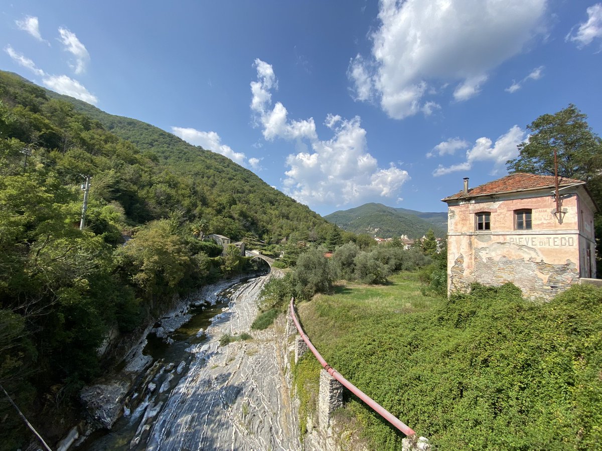 richfranks's tweet image. @SubVelo Italian tour 2020 🇮🇹