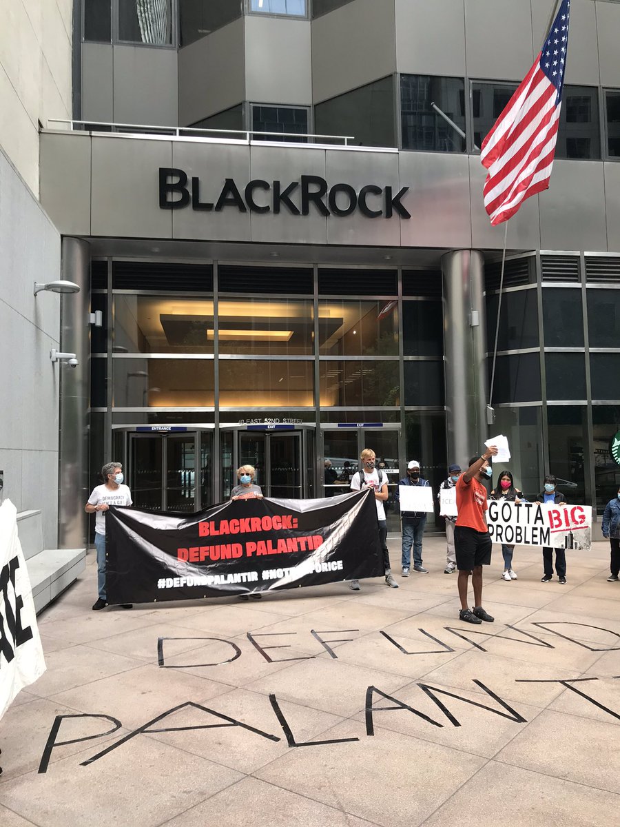 nychange's tweet image. Protest @BlackRock, the top funder of fossil fuels and a top investor in @Palantir, the deportation machine that violates the rights of climate refugees. They cause the crisis and profit off it! #NoTechForICE #BLKBigProblem #DeFundPalantir