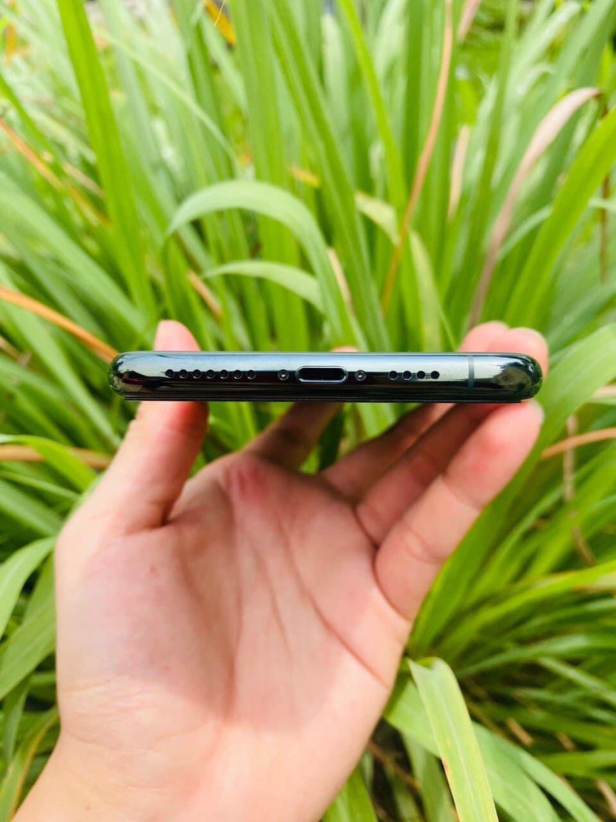 PengPhones's tweet photo. Quote RT this tweet and get no likes or retweets..winner gets to pick a brand new iPhone 11 Pro Max on Sunday! 
Have fun 😂

Good luck ! https://t.co/RMUCM6eSfr