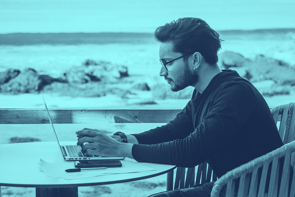 ThankfulnessZRH's tweet photo. It's not good enough just to say it does not work to have cross-border virtual work. It takes a strategy and innovative solutions.  
#workfromhome #workfromanywhere #virtualwork #digitalnomads  Police the business or find a solution? https://t.co/bYrDcwDyuw via @LinkedIn https://t.co/xKx0wNoyj2