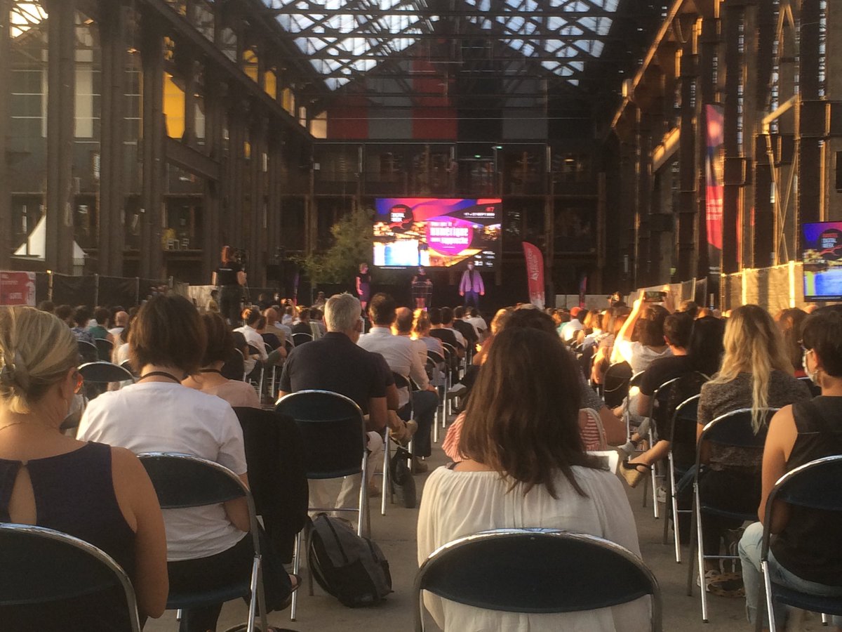 Stereoluxnantes's tweet photo. Lancement de @NantesDigitalW avec @Johanna_Rolland et @franckytrichet 
Même sans #Scopitone cette année, nous sommes heureux·ses de faire partie de cet événement central à #Nantes 
Bonne 7eme édition du #festival du #numérique ! https://t.co/696KZr1j8y