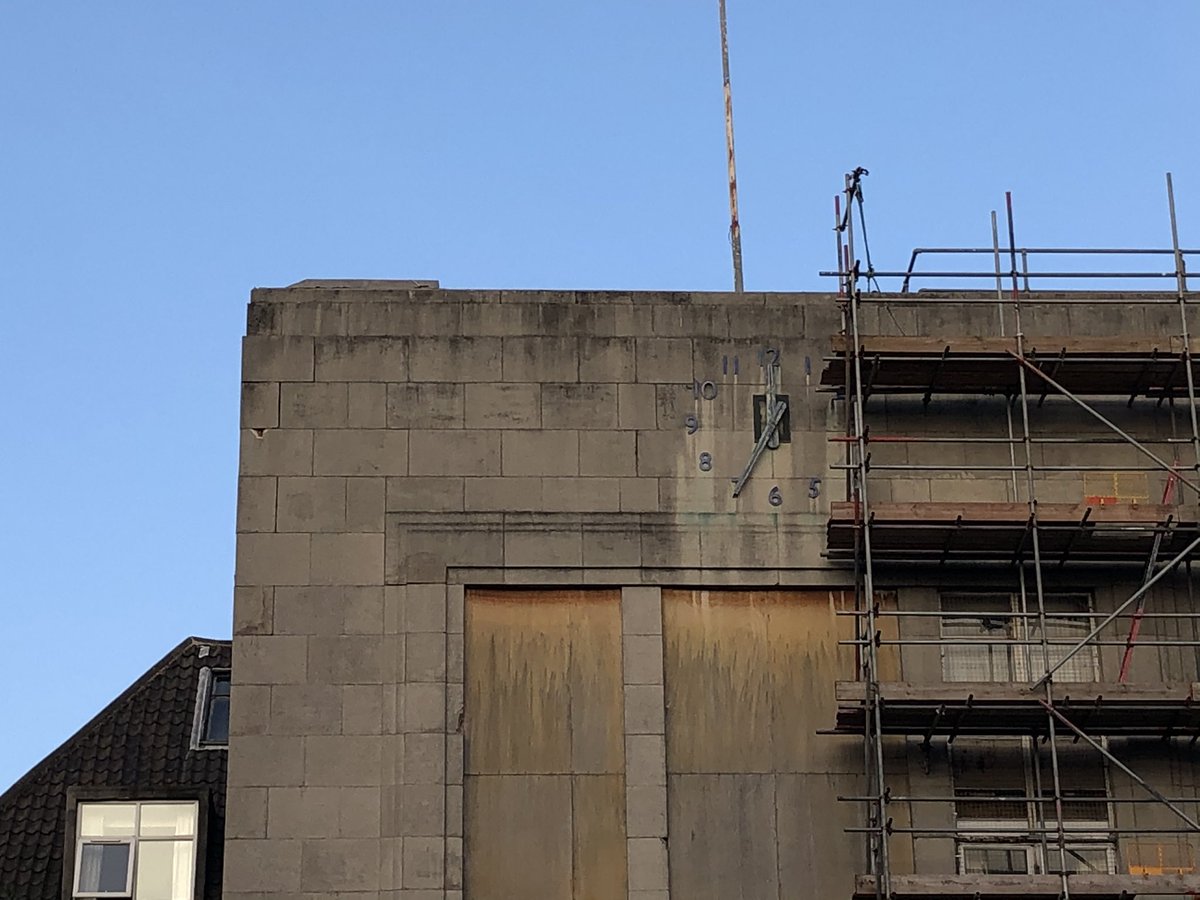 This in Streatham is in terrible shape but look at the remains of that Art Deco clock – bei  Tesco Extra