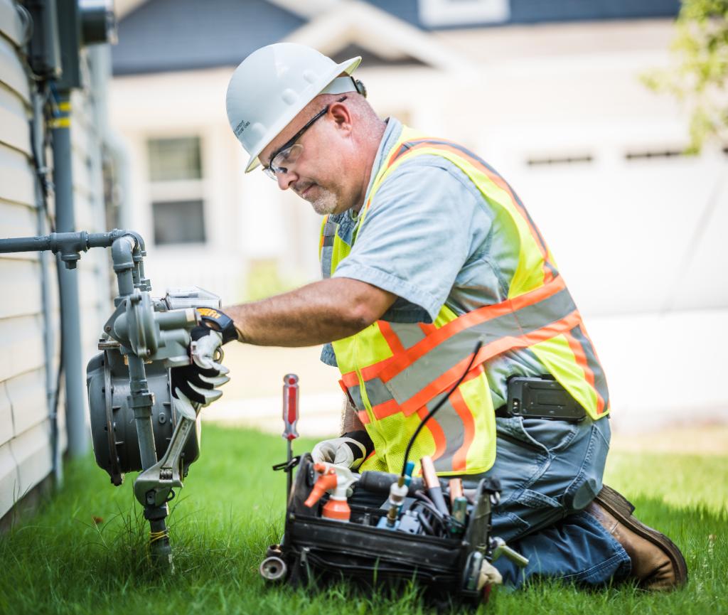 #DYK: Natural gas produces less emissions and is more energy efficient than other fossil fuels? We're proud deliver a service that helps customers reduce their #carbonfootprint and save on energy costs.