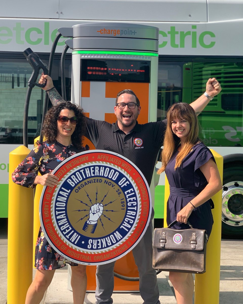 BIG WIN for Workers & the Environment! @sdmts
voted to accelerate transition to Zero Emission Buses = more @IBEW electrical jobs that combat climate change, and ZEVs to be prioritized in environmental justice communities! TY @nathanfletcher @SDGeorgette 
@EHCSanDiego @IBEW465