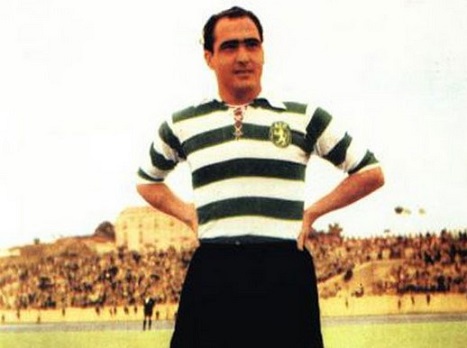 FERNANDO PEYROTEOClub: Sporting ClubSeason: 1946/1947Matches: 26Goals: 43Assists: ?The exact numbers for Peyroteo seem to a bit all over the place, but most seem to agree on this season. One of the really forgotten goal machines of world football.