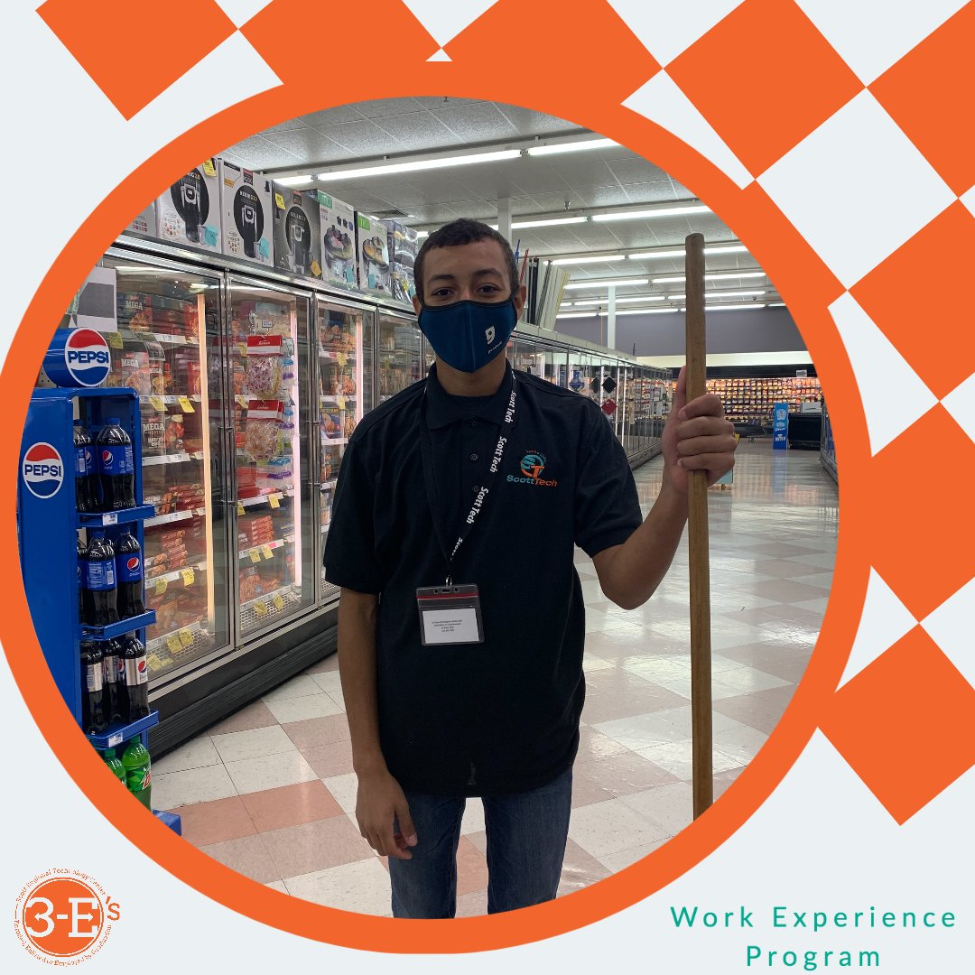 SRTCMonett's tweet image. Check out Christian on his job site, he spent the morning stocking, cleaning, and carrying out groceries. Keep up the good work! #scotttech #workexperience #futureworkforce