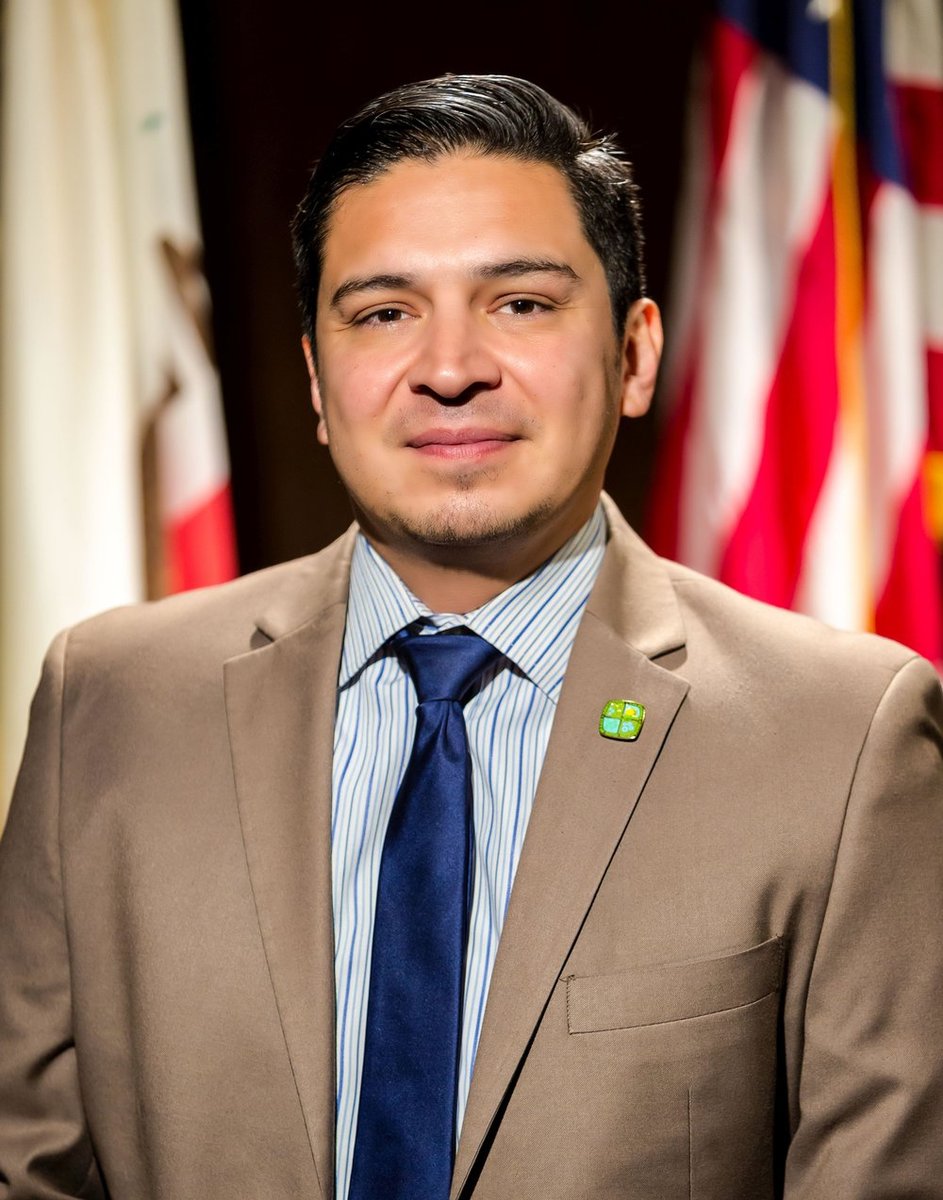 The first member of the board we are highlighting is Dr. Paul Jimenez! Dr. Paul Jimenez serves as a Counseling Faculty at SMC where he leads Men of Color initiatives. He is also the City Clerk for the city of Hawthorne.