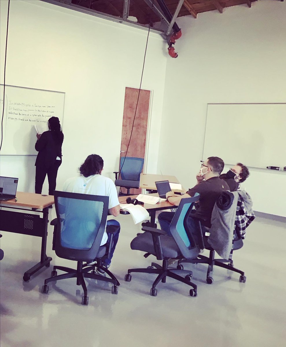 basecampcoding's tweet image. Team work makes the dream work! At Base Camp, daily group learning and cooperation are critical to the success of each student. #basecampcodingacademy #classof2021 #CSinMS #MScodes #codingforall