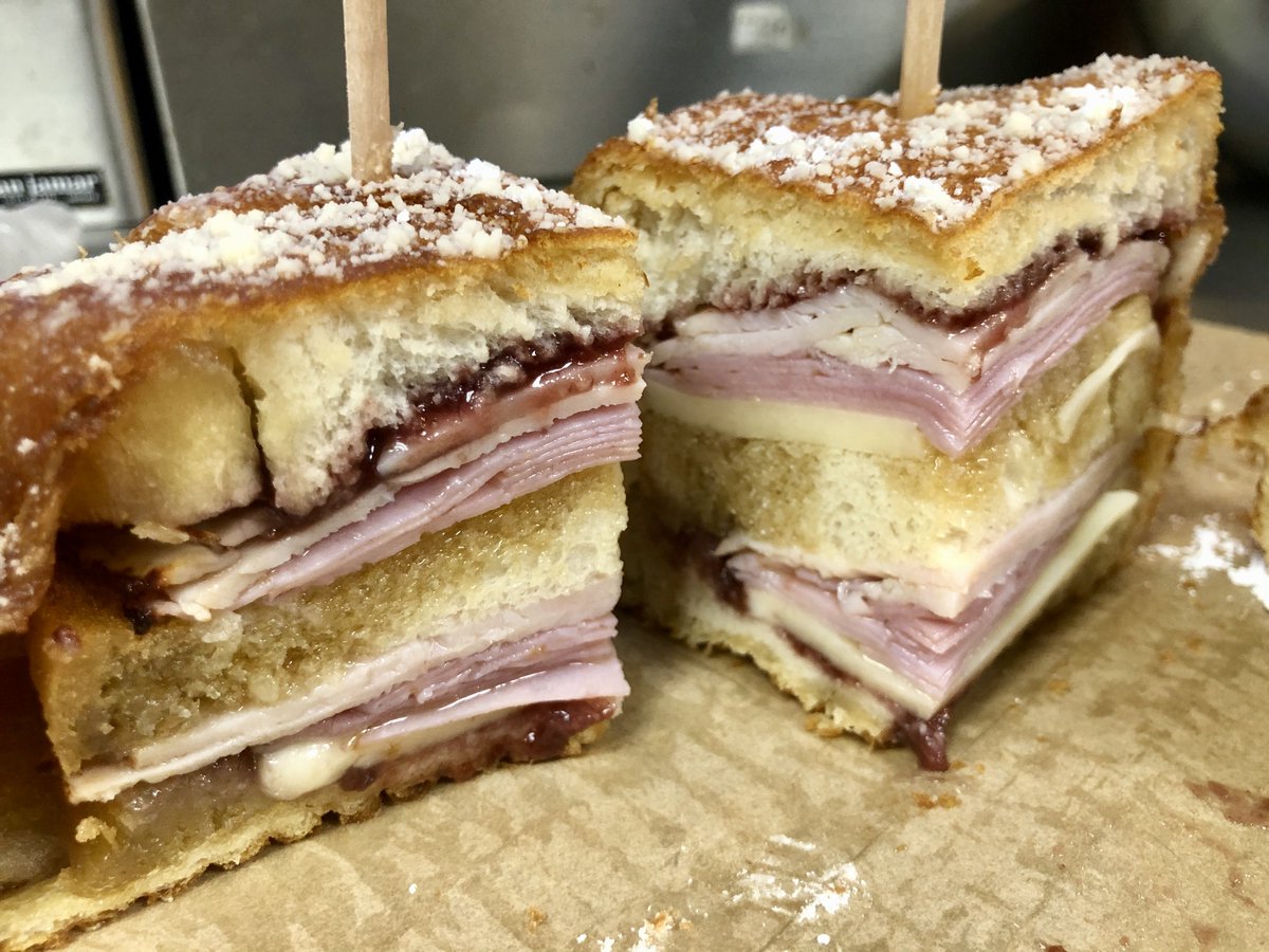 Sobik's Subs tweet media