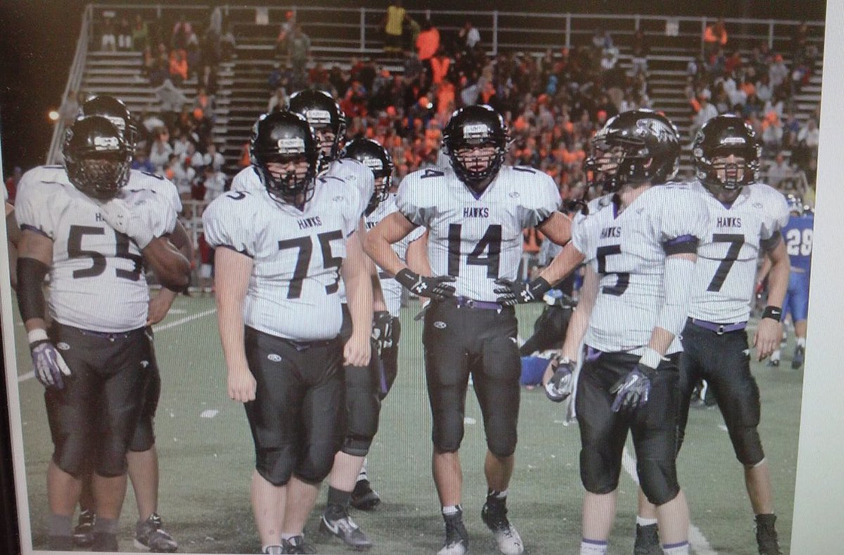 IThawksfootball's tweet photo. 8Days We Repeat 8Days & Counting until ITHSA kicks off itβs 2020 ππ Season vs OakCreek π¦
π¦
π¦
π¦
#WeAreFamily #WeAre #ITHSA #Hawks #WestSideIsDaBestSide #WestSidePride #SISU #MOOOOOOOODACHAINS #DatWayππΌππΌ ππ€ππ€9/25/20 @ Home game will be streamed live TBA https://t.co/kkxyj8Q2rH