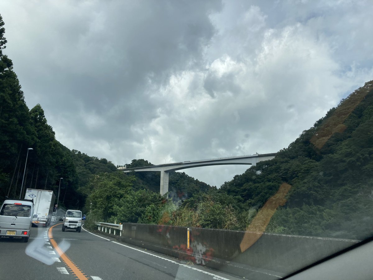 東名高速道路上り