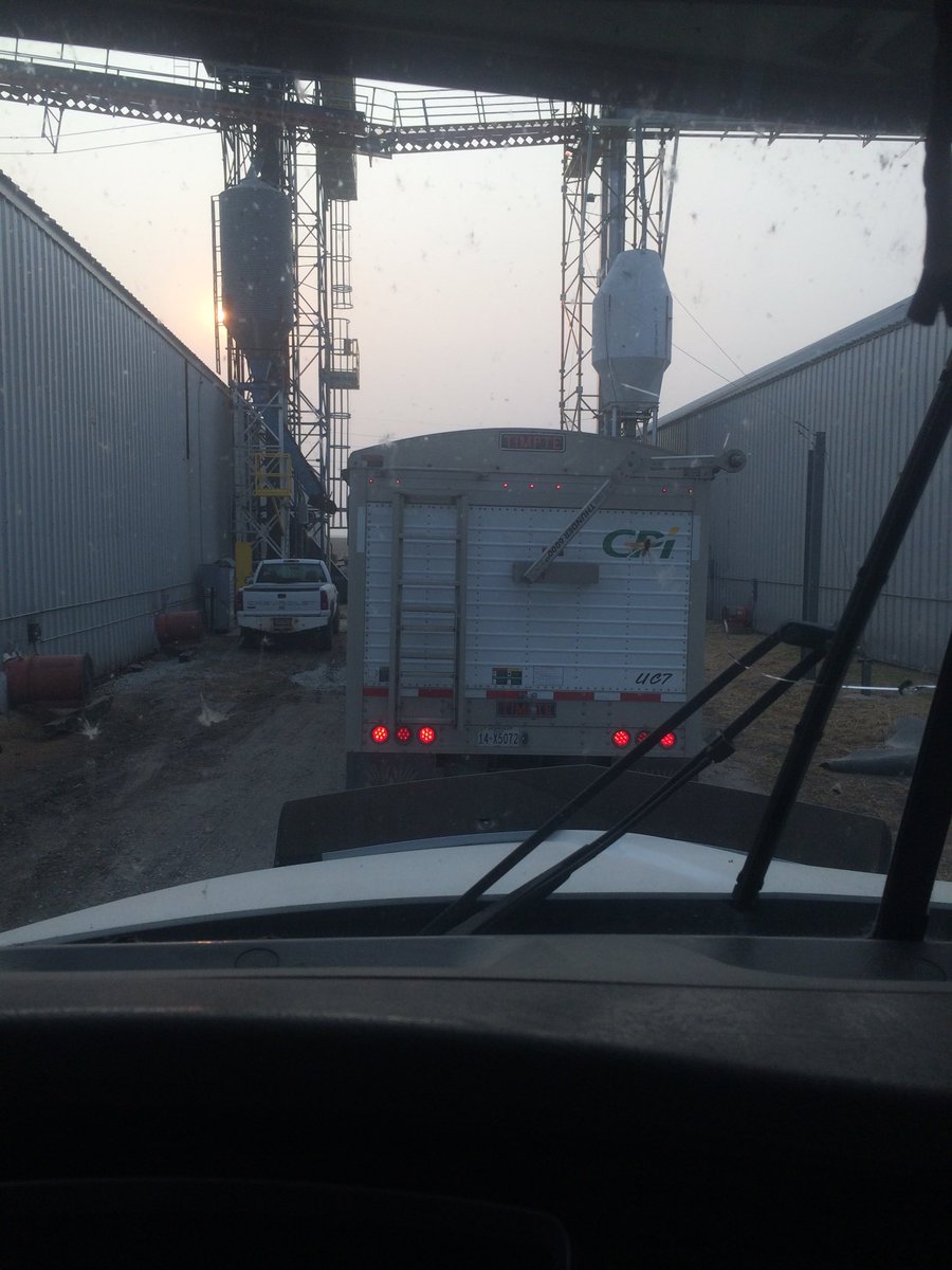 Hey ⁦<a href="/CPI_coop/">CPI Coop</a>⁩ with the volume of grain that Funk handles it would be awesome if we could get some upgrades in the flats it’s old and slow and while your at it bring back the funk cafe #makefunkgreatagain