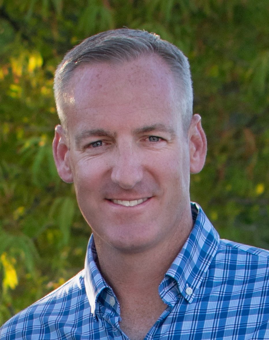 meco_jax's tweet photo. After serving 20 years in the Navy and moving 11 times, Pat Eliason has made a career transition and now calls #Jacksonville home as #Mecojax's Director of Military &amp; Industrial Programs. Welcome to the family, Pat!
Click link to read more. https://t.co/KVRjg5438P #welcomeaboard https://t.co/NjTQvzPatr