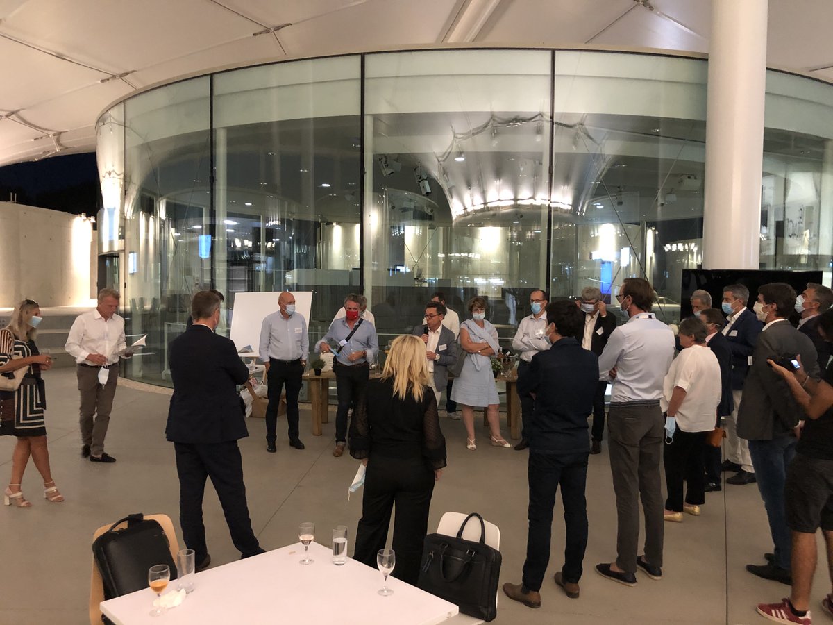 Invest in Provence tweet media