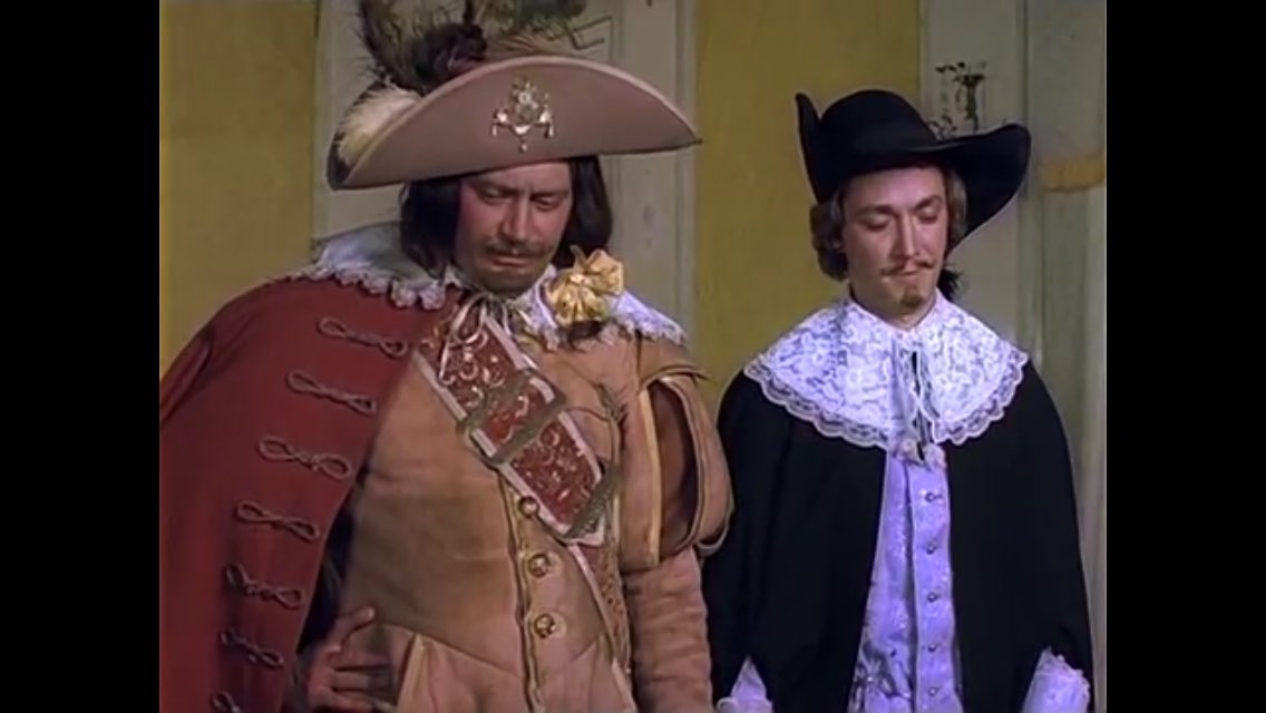 Дартанян три мушкетера 1979. 3 мушкетера фильм 1979. Три мушкетера факты. Валентин смирнитский портос. Атос портос и арамис.