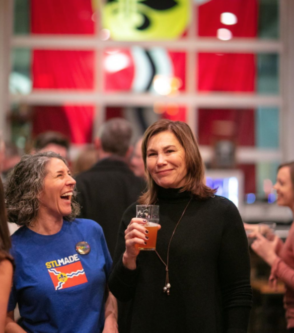 BreakthruMO's tweet photo. Looking forward to when we can hang out a few inches apart and drink yummy beer for good again. #TBT #STLMade #Beer4Good
@4HandsBrewingCo @urbanchestnut https://t.co/BWMplo9Zxu