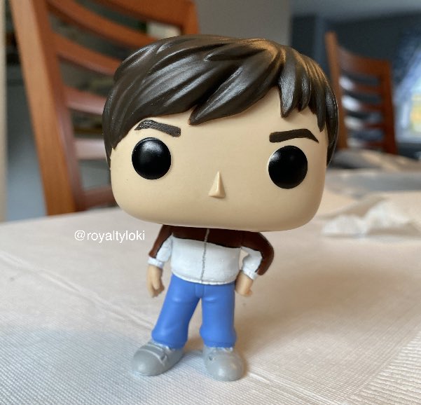 “these high walls never broke my soul”while i normally make custom pops of tom hiddleston, this wonderful customer requested a brand new one - louis tomlinson in his walls album cover outfit!! as someone who grew up loving one direction, this pop was especially fun to create!!
