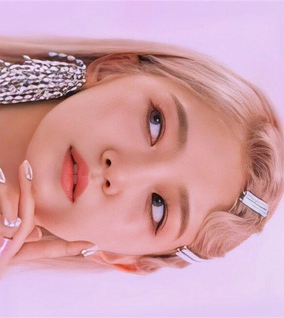 seuuuungmin's tweet photo. ❥ https://t.co/viUWqgRgna https://t.co/mNSi2Xv4j3