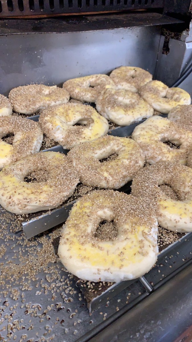 Sesame Bagels @bagelmanmillplain