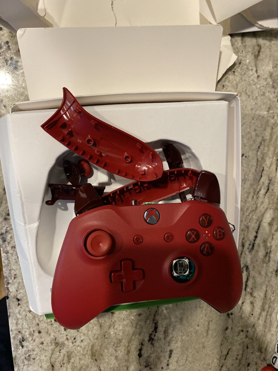 Crushboy31's tweet image. 😔 I need to grow up, but @EAMaddenNFL be cheating! #FixTheGame