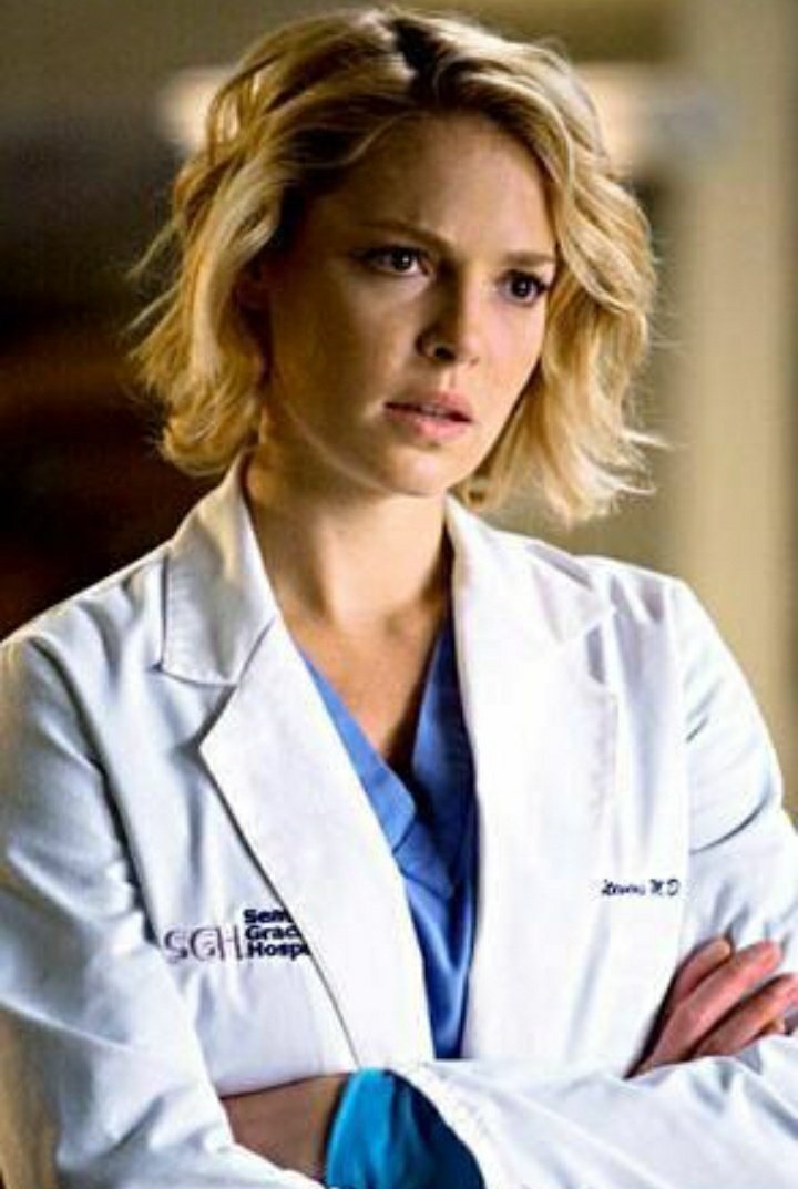 powrselriana's tweet photo. me parece loquisimo q carina zampini haya dejado Grey's Anatomy para estar en Dulce Amor https://t.co/aPi3G2OzDS