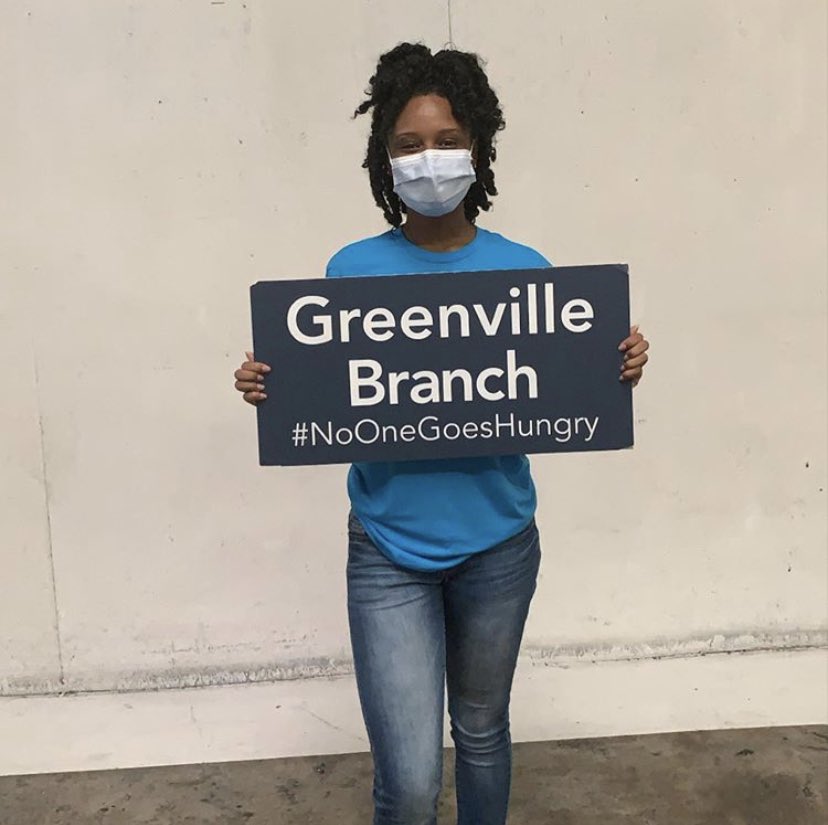 It’s amazing to be able to do community service as a council. Let’s continue to promote this Greek unity <a href="/ECU_QUES/">QreamTeam</a> <a href="/EtaPsiEmpire/">Eta Psi Nupes</a> @ECU_SGRHOS