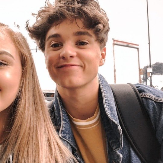 bradley simpson as among us; a thread