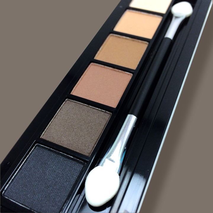 Aunque tengamos infinidad de paletas de sombras, nunca puede faltar una de tonos neutrales como la Marvelous Matte Eyeshadow Palette con 6 tonalidades súper pigmentadas 😍   

#BbyBettina #eyeshadow #eyeshadowpalette #neutrals #neutraleyeshadows #nudeeyeshadows #cosmetics #makeup