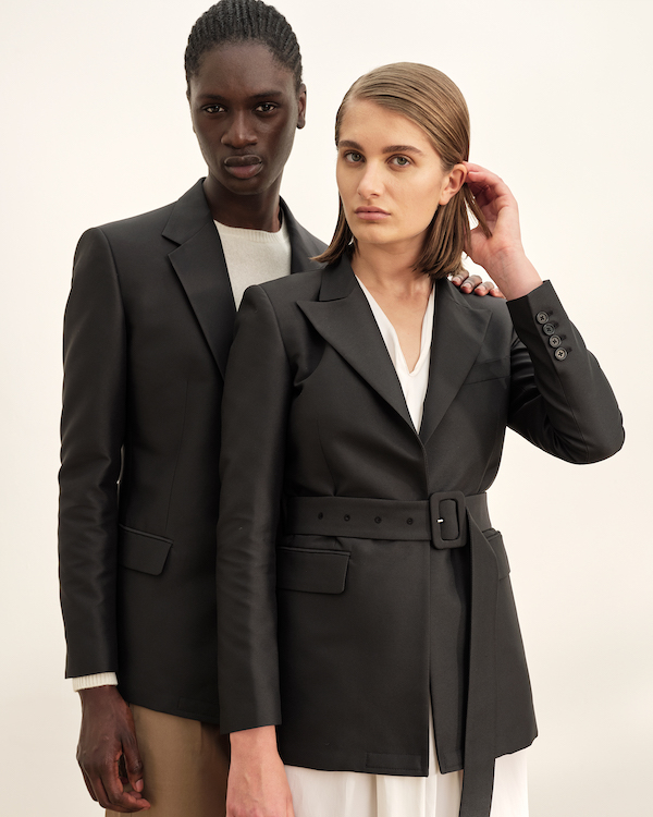 parsonsdesign's tweet photo. Congratulations to Sharon Cho (BFA Fashion Design '19), winner of the 2019 #yooxygen Award, for launching the #SharonChoxYOOX capsule collection! The collection focuses on sustainability & timelessness in fashion and is available @yoox. #ParsonsProud
https://t.co/Sw8FxLww9X https://t.co/DLfK0IleiS