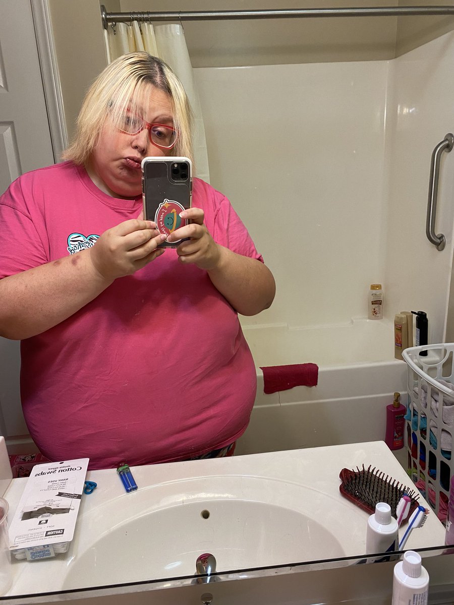 allihudson07's tweet photo. OMG LOOK HOW LONG MY HAIR IS NOW OMG 😍😍😍😍😍😍😍😍😍😍😍😍 https://t.co/8Prx5euodp