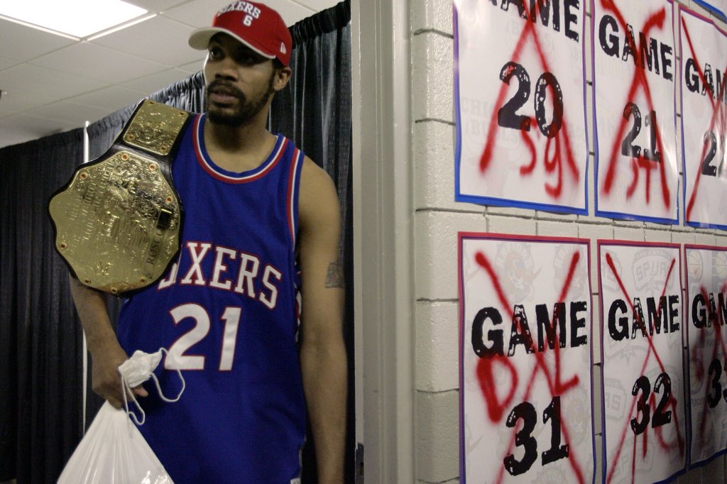 Timeless Sports on X: Rasheed Wallace rocking the Championship belt with throwback  jerseys during the 2005 playoffs. Legendary. 📸  / X