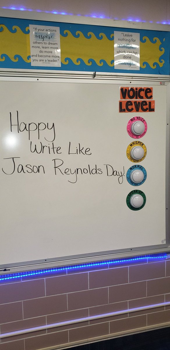 MrsJohnson913's tweet image. We are celebrating @JasonReynolds83 writing with Read &amp;amp; Write Like Jason Reynolds Days in 7th grade! We are studying author's craft by taking a closer look at word choice. Students will write a piece on dreams,goals,&amp;amp; perseverance by utilizing his style of writing.@OakHillJrHigh