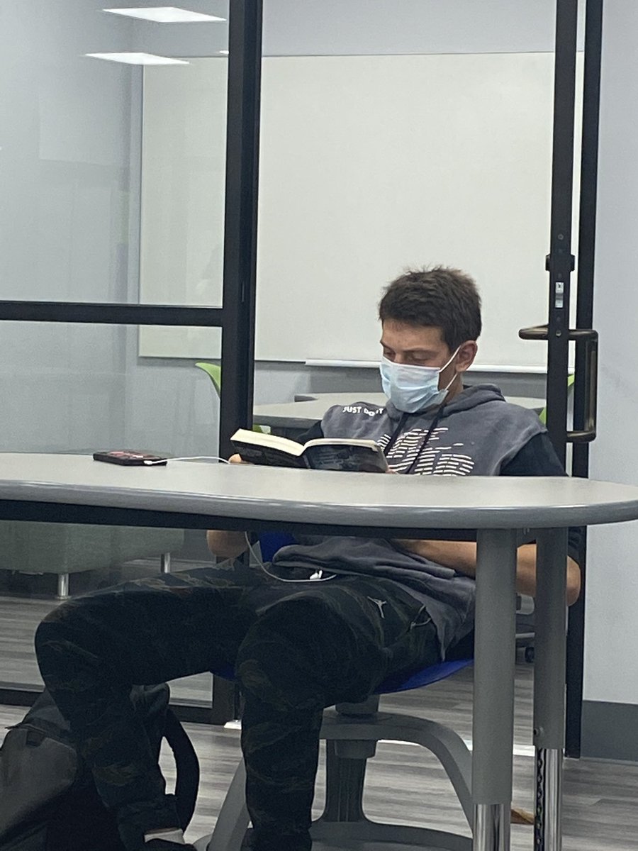 Ms. Schaffer tweet media