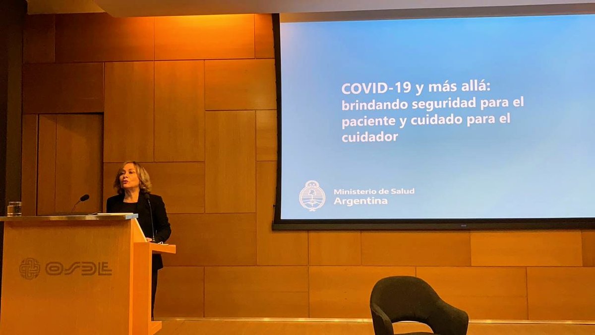 JuditDiazBazan's tweet photo. Participamos del XXIII Congreso Argentino de Salud, exponiendo sobre el impacto de la pandemia en Latinoamérica y cómo respondió cada país. Aportamos sobre nuestra labor en @msalnacion, y también acerca de cómo se está trabajando en los países de la región. #ACAMI https://t.co/5j6dJMy35s