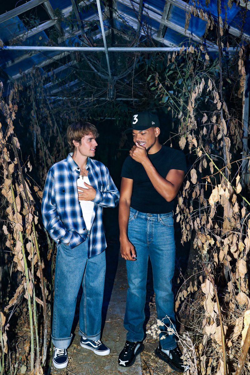 Spotify's tweet image. A new era has arrived. @justinbieber &amp;amp; @chancetherapper’s #Holy is here spoti.fi/holy