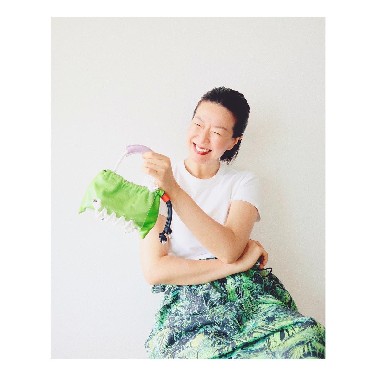 enaphoto's tweet image. My cute #scotria mini bag💚クリアなボードに挟まれた😋カラフルでテンションUPなミニバッグ🌈久しぶりに蒸し暑さでエアコン入れた金曜日はカラーパワーで乗り切るっ！
instagram.com/p/CFQ6LjPDJOj/
・
#enasstyle #colorstyle #エナルック