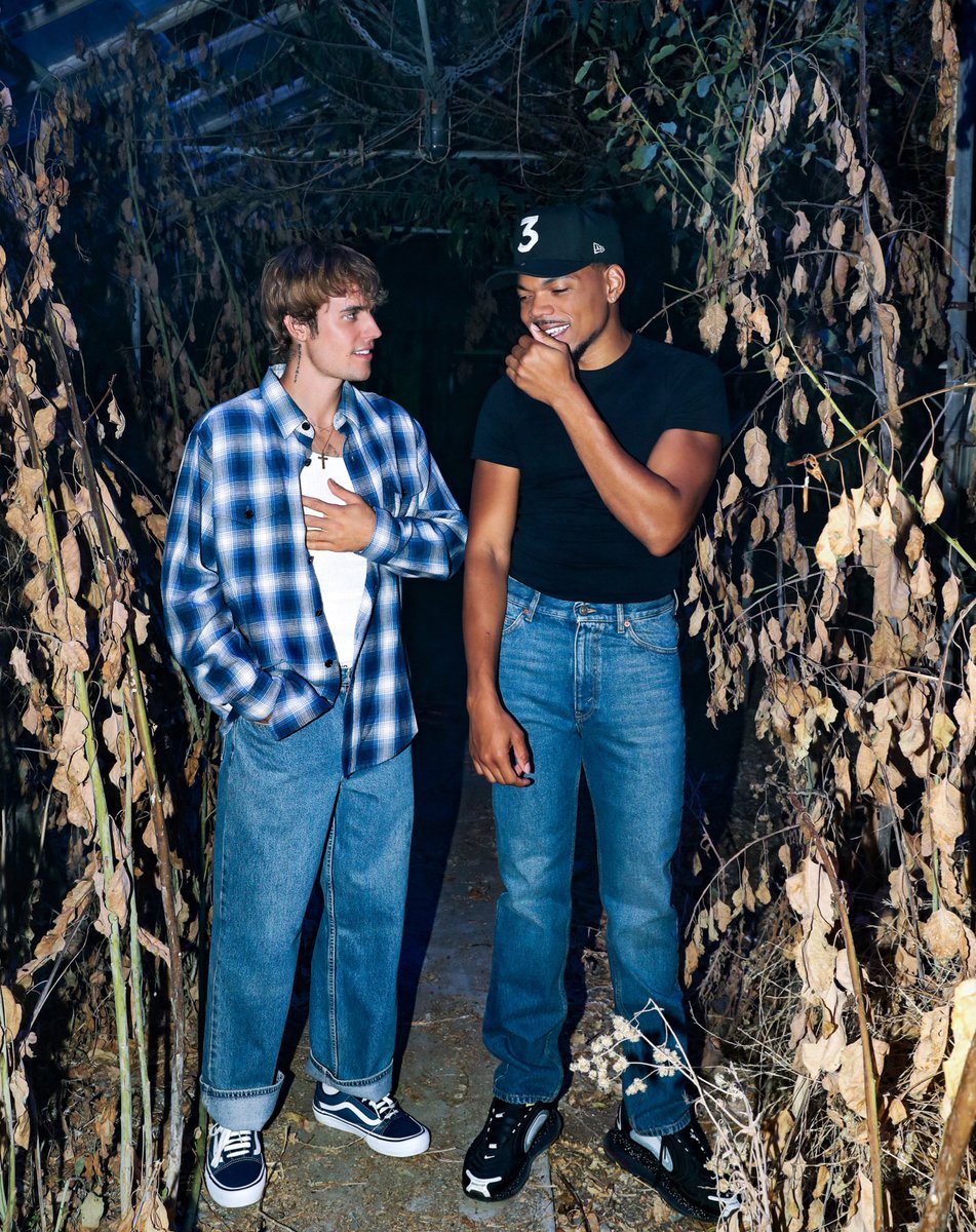 #holy out now!!!! <a href="/justinbieber/">Justin Bieber</a> <a href="/chancetherapper/">Chance The Rapper</a> 📸