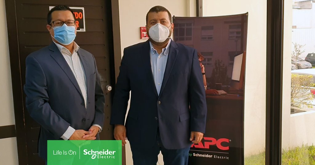 SchneiderMX's tweet photo. Muchas felicidades a Intcomex El Salvador por ser reconocido como el Canal con Mayor Crecimiento en Ventas de El Salvador en los Schneider Electric Awards Centroamérica. 🥇 #Ganadores #SchneiderElectric #ITReseller https://t.co/JHXiwL6Eqh