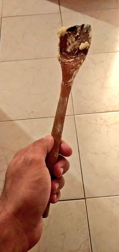 Eliojgm's tweet photo. La que quiero / La que tengo. https://t.co/dxO17Ed1mt