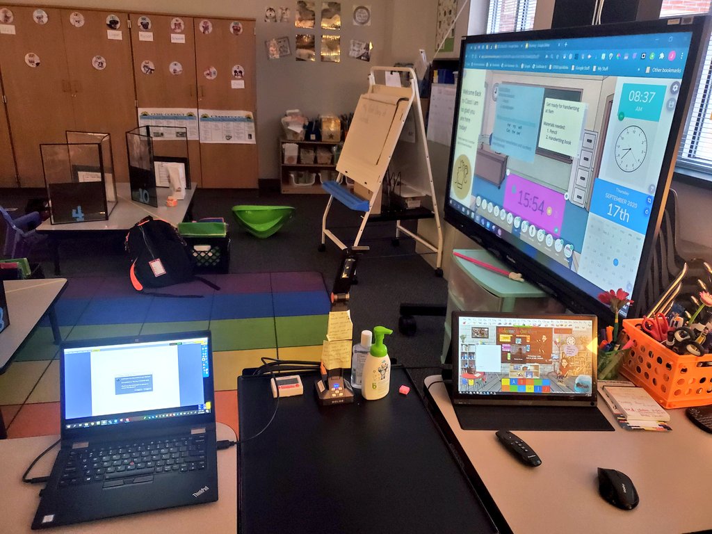 Julie Gassaway tweet media