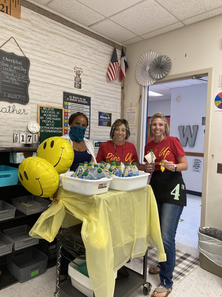 Thank you <a href="/LoriApple4/">Lori Apple</a> and <a href="/LIZreedT/">AntoinetteRTB</a> for the motivational treat today. It definitely brightened my day🍋. <a href="/haynes_nwa/">Haynes NWA</a> 
#bealight #riseup #beepbeep