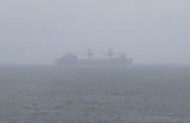 WarshipCam's tweet photo. SS Gopher State (T-ACS-4) Gopher State-class crane ship in the Ready Reserve Fleet with the U.S. Navy leaving Norfolk, Virginia into Norfolk, Virginia - September 17, 2020 #tacs4 #gopherstate https://t.co/mXSuYAAuLX