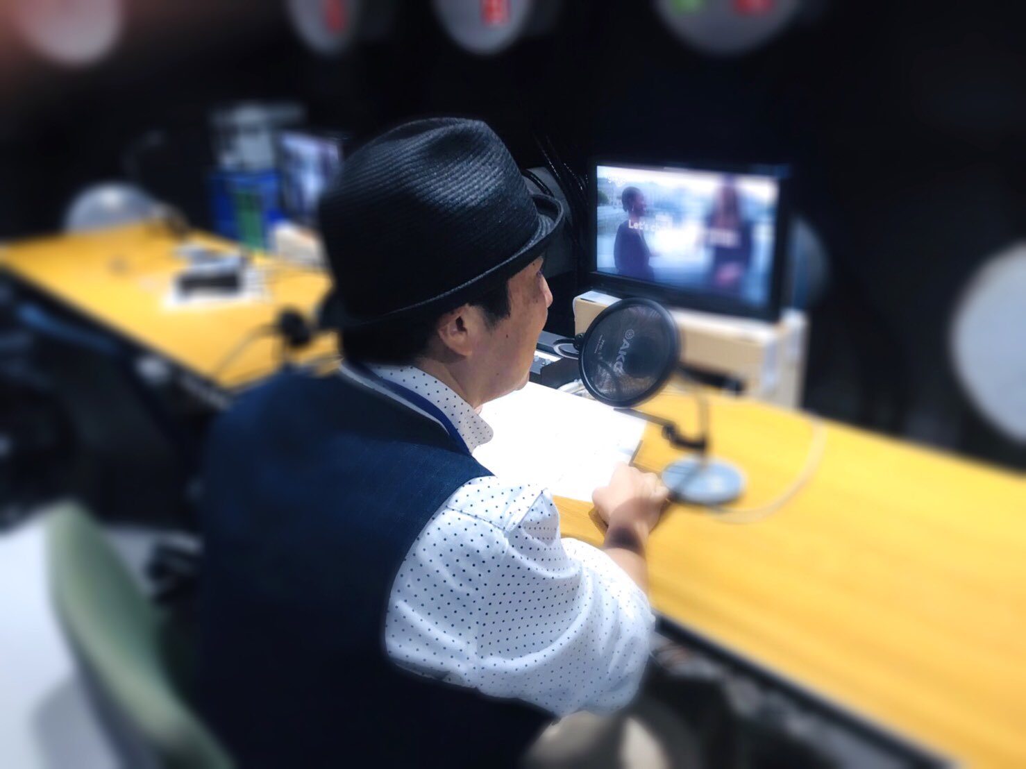 スッキリ 日本テレビ 放送スタート クイズッス 今朝の 天の声ゴールド は この声 わかりますよね お台場から レインボーブリッジを渡ってやってきた 笠井信輔アナウンサーの親友です 今日から開催の ゆうばり映画祭 スッキリ 日本テレビ 放送スタート クイズッス 今朝の 天の声ゴールド は この声 わかりますよね お台場から レインボーブリッジを渡ってやってきた 笠井信輔アナウンサーの親友です 今日から開催の ゆうばり映画祭