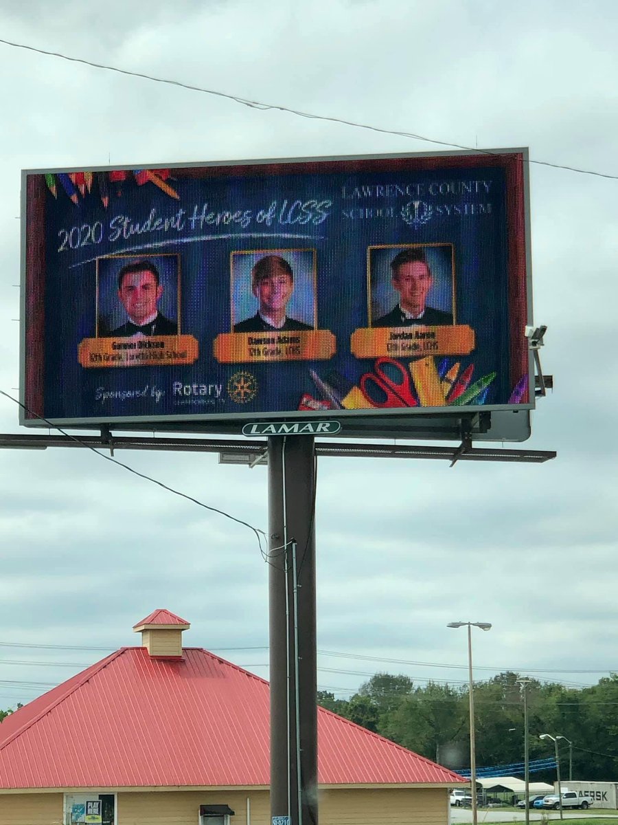LCSSDirector's tweet photo. Congratulations to the 2020 Lawrence County School System Student Heroes! Be sure and check them out on two different billboards in Lawrenceburg! Special thanks to our partners Lawrenceburg Rotary for helping us celebrate our students! #LCSSDifferenceMakers https://t.co/3KYq6w9DuH
