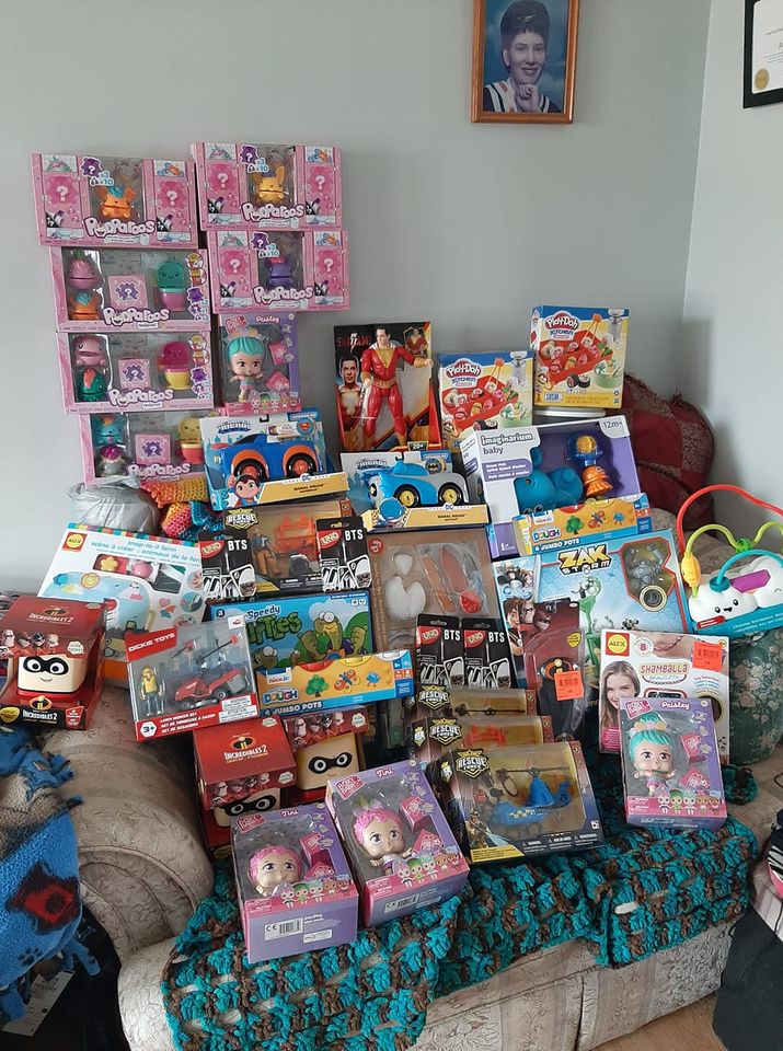 KittenShakaTcan's tweet photo. It's amazing what 1 person in Nova Scotia can do to help others... I can't thank Jen at The Great Big Toy Box enough for all her reviews on all the different toys that come out! Jen your reviews really help me out when I'm buying for our local Christmas toy drive! https://t.co/sOFe4YBeGK