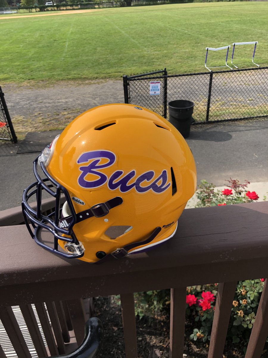 Coach_Appleton's tweet photo. 2020 needed a change! Honoring the Bucs of the past with new Gold Helmets. Keep the Buc Pride tradition alive! Introduced to the current bucs by showing highlights of the 1997 state semis game at Hasbrouck Heights. #BUCP.R.I.D.E. https://t.co/sIPee6JAhL