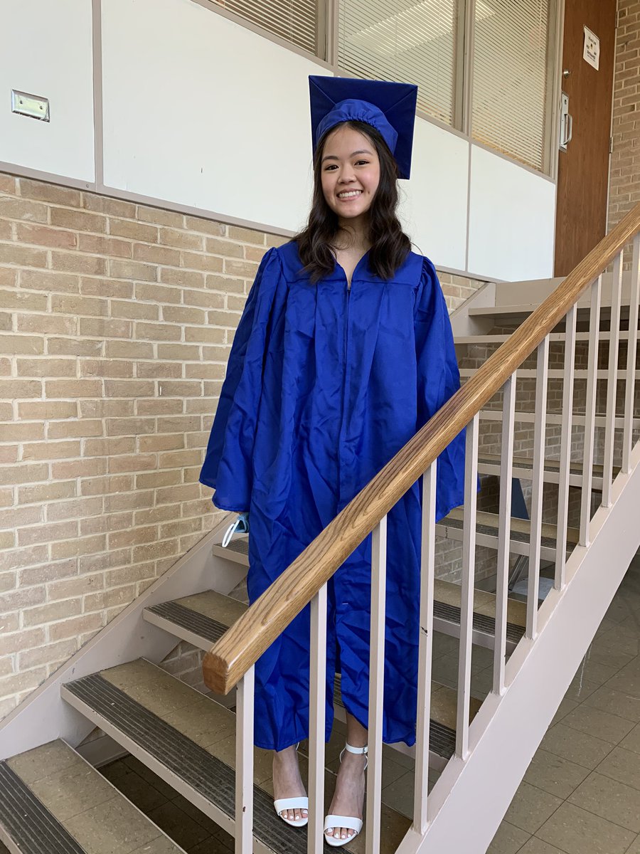 BobHaakEDU's tweet photo. Got to celebrate this amazing student today as she became the first @AHISD graduate of the 2020-2021 school year.  We will miss her at Excel but know she is off to bigger and better things. @WeGoPublic @AHHSmules https://t.co/KWZbvHIp1E