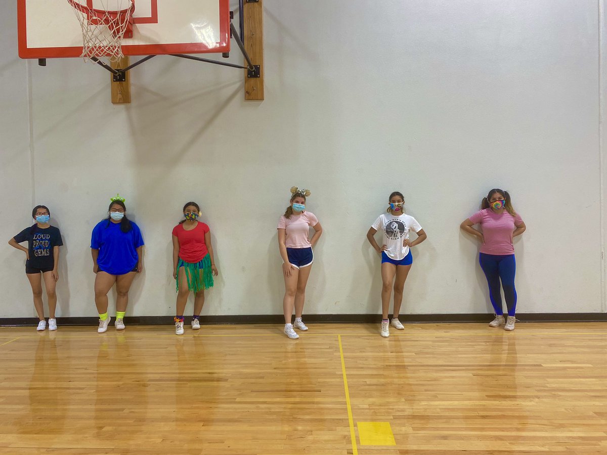 cheer_SEHS's tweet image. “All our dreams can come true, if we have the courage to pursue them.” - Walt Disney 🌈
SE Cheer is definitely dreaming BIG! 📣
#disneytheme ✨ #sehsthebest #cheerlife 🎀