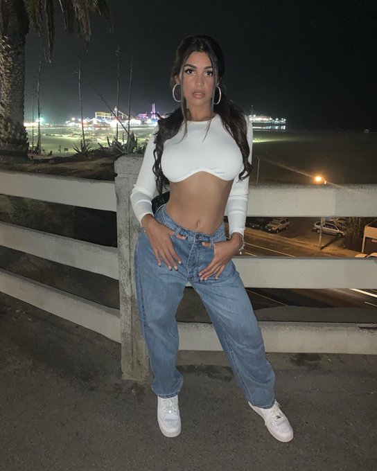 Watch Isabella Buscemi's leaked NSFW photo on TwXstars